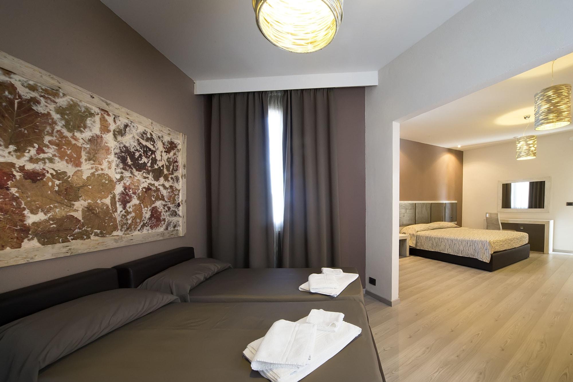 Hotel Tirreno Ериче Екстер'єр фото