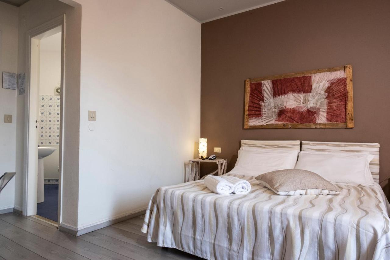 Hotel Tirreno Ериче Екстер'єр фото