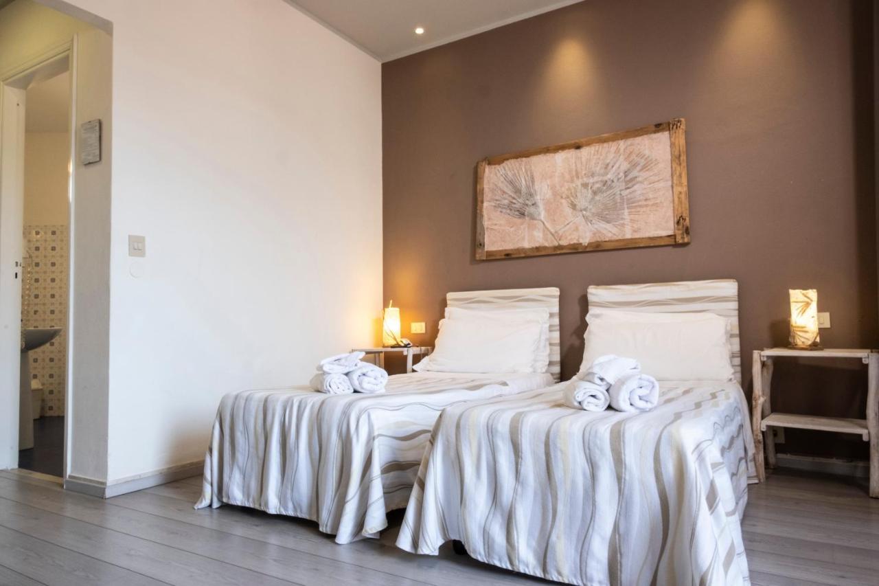Hotel Tirreno Ериче Екстер'єр фото