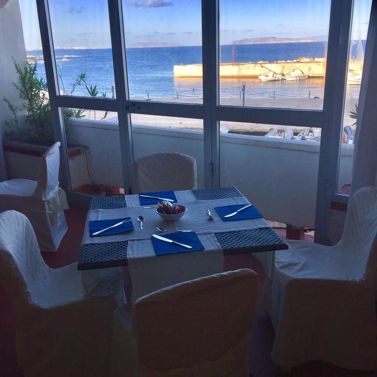 Hotel Tirreno Ериче Екстер'єр фото